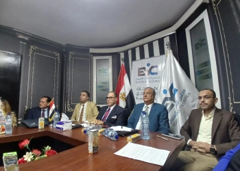 ندوة "من نصر أكتوبر إلي الجمهورية الجديدة" بمجلس الشباب المصري