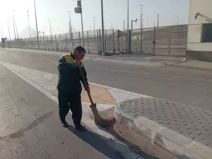محافظ الجيزة:صيانة شاملة للمسطحات الخضراء بمحيط المتحف المصري الكبير 34 - جريدة المساء محافظ الجيزة:صيانة شاملة للمسطحات الخضراء بمحيط المتحف المصري الكبير 33 - جريدة المساء
