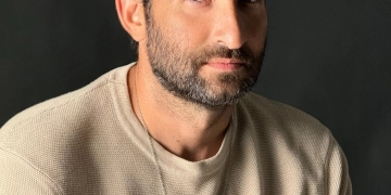 عبد الله عاشور يطلق أغنيته الجديدة "أيقونة السعادة" 1 - جريدة المساء