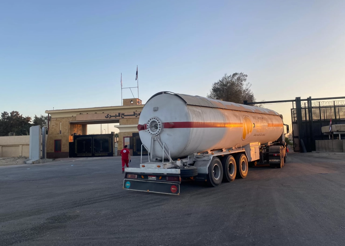 استمرار الجسر الإغاثي المصري لليوم الـ59 حاملاً 10 آلاف طن مساعدات إلى غزة 19 - جريدة المساء