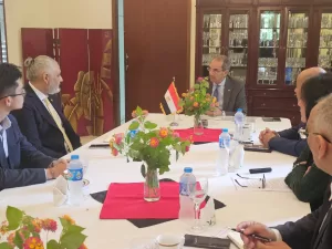 فى ختام زيارته لفيتنام .. وزير الاتصالات يبحث مع شركات عالمية الاستثمار فى مجالات التحول الرقمى وتصنيع الإلكترونيات وأشباه الموصلات 21 - جريدة المساء