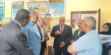 مدير تعليم قنا يتابع انطلاق البرنامج القومي لتنمية مهارات اللغة العربية بـ100 مدرسة 1 - جريدة المساء