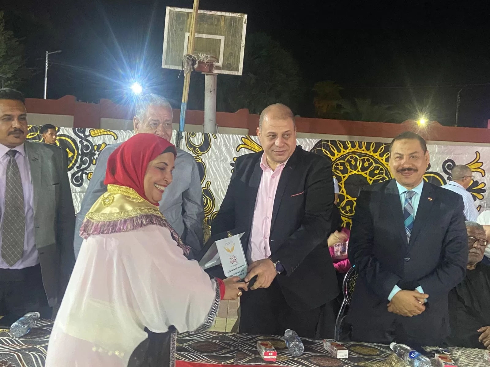 وكيل تعليم قنا يشهد احتفالية مدرسة سيدي عبد الرحيم بذكرى انتصارات أكتوبر 19 - جريدة المساء