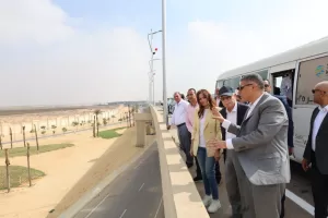 محافظ الجيزة يستقبل مستشار رئيس الجمهورية لمتابعة الاستعدادات النهائية بالطرق المؤدية إلى المتحف الكبير.. لاستقبال الضيوف 21 - جريدة المساء