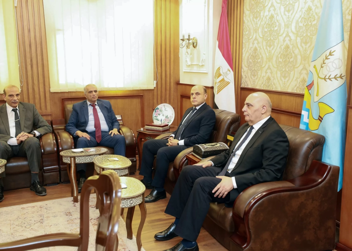 محافظ كفرالشيخ يناقش استعدادات افتتاح مكتب توثيق الخارجية بالغرفة التجارية الجديدة 20 - جريدة المساء محافظ كفرالشيخ يناقش استعدادات افتتاح مكتب توثيق الخارجية بالغرفة التجارية الجديدة 19 - جريدة المساء