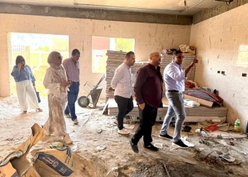 وكيل وزارة الصحة بالبحر الأحمر يتفقد وحدة الأشغال بمدينة سفاجا لمتابعة الأعمال الإنشائية 26 - جريدة المساء