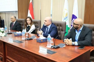 محافظة الجيزة توقع بروتوكول مع الشركة المصرية للاتصالات (We) لتقديم خدمات للمنطقة الصناعية بأبو رواش 26 - جريدة المساء محافظة الجيزة توقع بروتوكول مع الشركة المصرية للاتصالات (We) لتقديم خدمات للمنطقة الصناعية بأبو رواش 25 - جريدة المساء