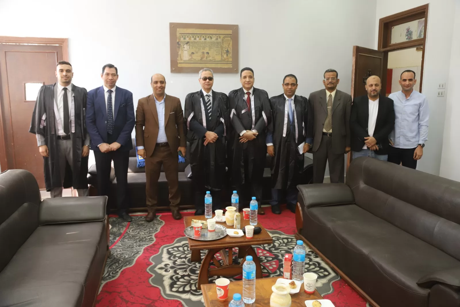 مناقشة رسالة ماجستير بآثار قنا حول نقود مدينة مشهد من العصر التيموري حتى القاجاري 25 - جريدة المساء