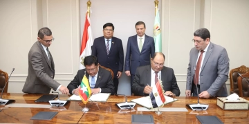 وزير الزراعة يشهد توقيع مذكرة تفاهم لتبادل الخبرات والتكنولوجيا الحديثة مع دولة ميانمار 2 - جريدة المساء وزير الزراعة يشهد توقيع مذكرة تفاهم لتبادل الخبرات والتكنولوجيا الحديثة مع دولة ميانمار 1 - جريدة المساء