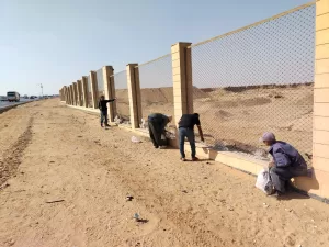 بالصور.. رفع كفاءة سور المنطقة الأثرية بالطريق السياحي استعدادًا لافتتاح المتحف المصري الكبير 41 - جريدة المساء