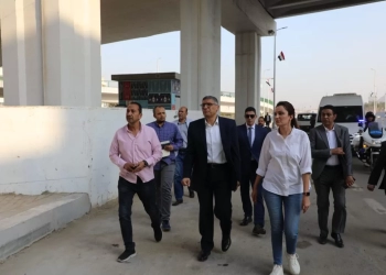 محافظ الجيزة يتابع أعمال التجميل والإنارة بطريق "إسكندرية الصحراوي" ومطالع ومنازل الدائري ضمن الاستعدادات لافتتاح المتحف الكبير 17 - جريدة المساء