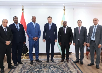 وزير الزراعة ووزير الداخلية الزامبي يناقشان موقف المزارع المصرية المشتركة 17 - جريدة المساء