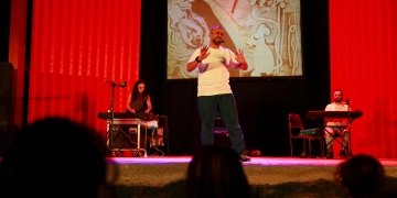 حضور جماهيري كبير بانطلاق مشروع "برجولات" ضمن فاعليات "دي كاف" 13 - جريدة المساء