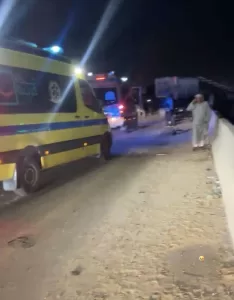 الوجع مستمر.. أقارب ضحيتين من فاجعة طريق السويس يصلون لاستلام الجثامين 24 - جريدة المساء