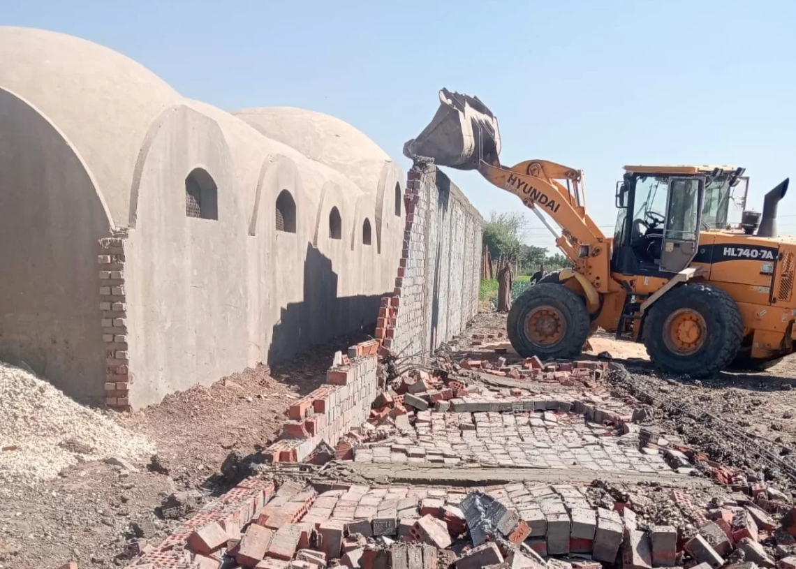 الإصلاح الزراعي يزيل 144 تعدياً.. وينتهي من تطهير 4919 مسقى 20 - جريدة المساء الإصلاح الزراعي يزيل 144 تعدياً.. وينتهي من تطهير 4919 مسقى 19 - جريدة المساء