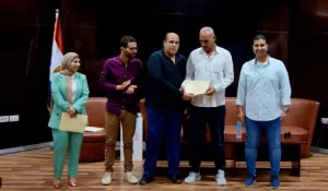 فرع هيئة الرعاية الصحية يكرم المتميزين بطب أسرة أبوخليفة 21 - جريدة المساء فرع هيئة الرعاية الصحية يكرم المتميزين بطب أسرة أبوخليفة 20 - جريدة المساء