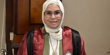 الدكتوراة للباحثة إيمان محمود من آداب طنطا 1 - جريدة المساء