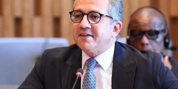 وزير التعليم العالي يهنئ''الدكتور خالد العناني''لفوزه برئاسه اليونيسكو 1 - جريدة المساء