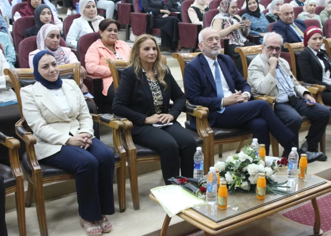 السفير اليوناني في ضيافة اداب عين شمس لعقد ندوة ''بورتريهات الفيوم'' 19 - جريدة المساء السفير اليوناني في ضيافة اداب عين شمس لعقد ندوة ''بورتريهات الفيوم'' 18 - جريدة المساء