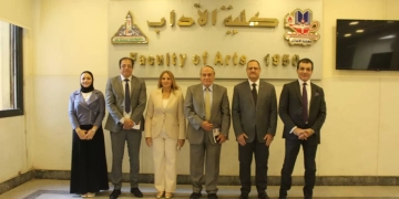 احتفالا بنصر أكتوبر..اللواء سمير فرج في ضيافة أداب عين شمس 1 - جريدة المساء