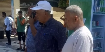 استمرار حملات رفع الإشغالات وفتح الممرات بمدينة الشروق 2 - جريدة المساء استمرار حملات رفع الإشغالات وفتح الممرات بمدينة الشروق 1 - جريدة المساء