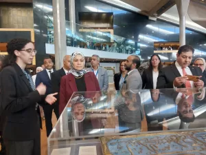 رئيس مصلحة الضرائب .. تزور مكتبة الإسكندرية 33 - جريدة المساء رئيس مصلحة الضرائب .. تزور مكتبة الإسكندرية 32 - جريدة المساء