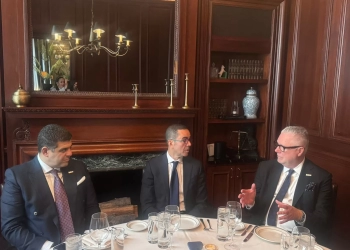وزير الاستثمار والتجارة الخارجية يلتقي الرئيس التنفيذي لشركة “فوربس” العالمية لبحث التعاون في تنفيذ مشروع برج فوربس الدولي بالعاصمة الإدارية 20 - جريدة المساء