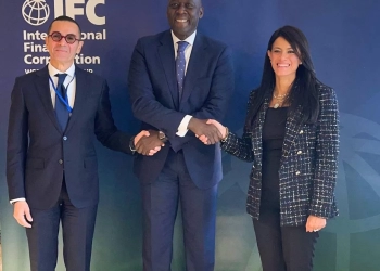 وزيرا الاستثمار والتخطيط يبحثان مع مؤسسة التمويل الدولية (IFC) التوسع في تمويل القطاع الخاص 16 - جريدة المساء