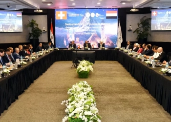 الرئيس التنفيذي للهيئة العامة للاستثمار والمناطق الحرة يدعو للتوسع في عقد الشراكات بين المناطق الحرة حول العالم 19 - جريدة المساء