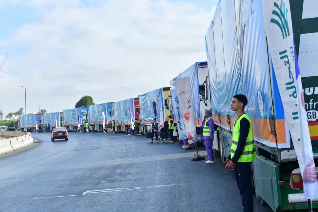 الباقيات الصالحات تدعم غزة بـ12 شاحنة و200 طن مساعدات 18 - جريدة المساء الباقيات الصالحات تساهم فى تقديم المساعدات لأهل غزة