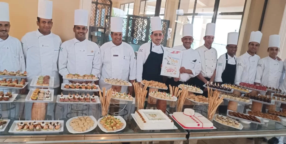 السياح الأجانب يشاركون طهاة الغردقة احتفالية اليوم العالمي للطهاة واكلات من كل مطابخ العالم. 20 - جريدة المساء السياح الأجانب يشاركون طهاة الغردقة احتفالية اليوم العالمي للطهاة واكلات من كل مطابخ العالم. 19 - جريدة المساء