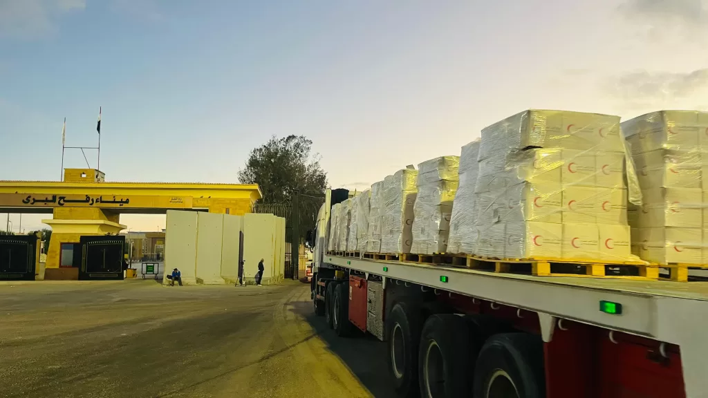 مصر أول من يُساند وآخر من يطلب.. دخول 9200 طن مساعدات إغاثية عاجلة إلى غزة 21 - جريدة المساء