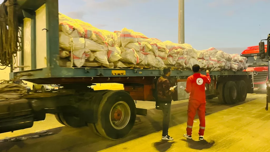 مصر أول من يُساند وآخر من يطلب.. دخول 9200 طن مساعدات إغاثية عاجلة إلى غزة 25 - جريدة المساء