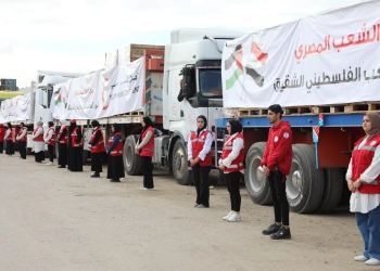 الهلال الأحمر المصرى يقدم مساعدات إنسانية متنوعة لأهل غزة