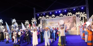 وسط حضور جماهيرى .. نائب محافظ أسوان يشارك فى فعاليات مهرجان تعامد الشمس بمسرح فوزى فوزى 1 - جريدة المساء