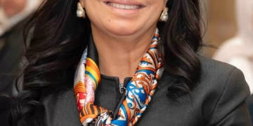 "مايا مرسي" توجه بتنظيم زيارات لطلاب تكافل وكرامة للمتحف الكبير 1 - جريدة المساء د. مايا مرسى وزيرة التضامن الاجتماعى