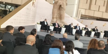 شركاء النجاح فى المؤتمر الصحفى بالمتحف المصرى الكبير: شاركنا فى المشروع عن اقتناع تام لأنه يمثل حدثا فريدا وعلامة فارقة فى تاريخ مصر 1 - جريدة المساء جانب من فعاليات المؤتمر الصحفى
