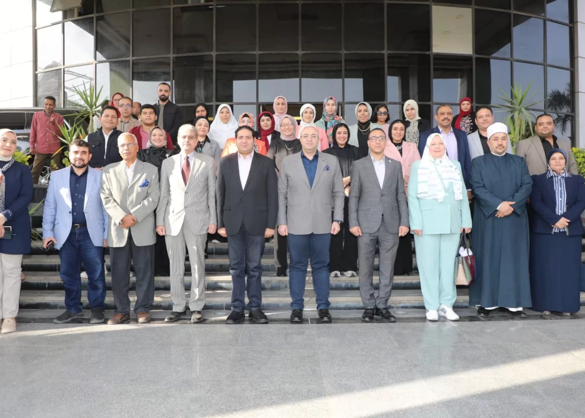 محافظ بني سويف يكرم الفائزين بمسابقة أفضل صورة وفيديو 19 - جريدة المساء