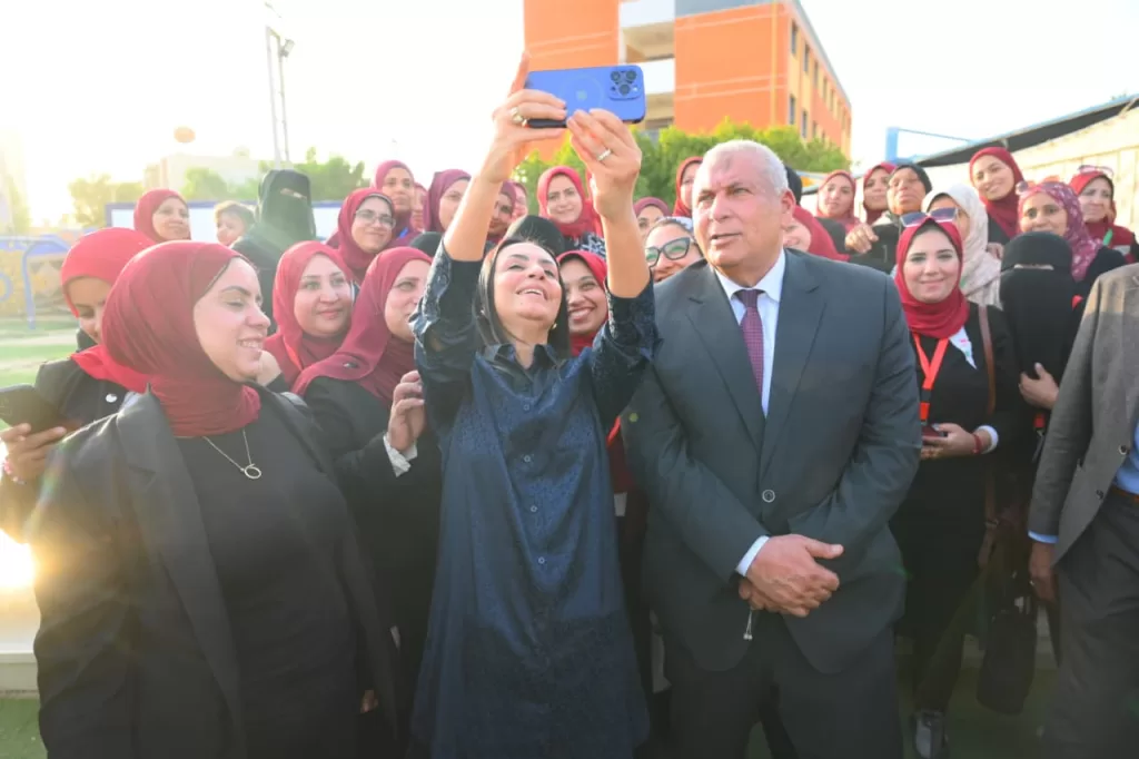 وزيرة التضامن تلتقي الرائدات الاجتماعيات بالوادي الجديد 19 - جريدة المساء