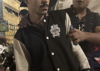 رئيس جهاز الشروق يضبط النباشين بنفسه ويوثق لحظة القبض عليهم 33 - جريدة المساء