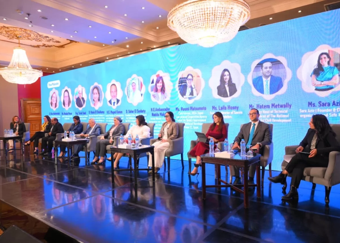 خبراء دوليون يشيدون بالحصر الوطني لتطوير قطاع الطفولة المبكرة بمصر 18 - جريدة المساء جانب من فعاليات الجلسة الحوارية