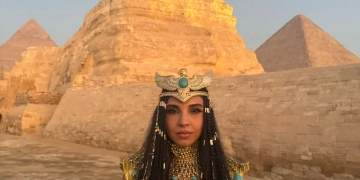 "شعرت بهيبة بلدي".. سلمى أبو ضيف بعد مشاركتها بحفل افتتاح المتحف الكبير 1 - جريدة المساء