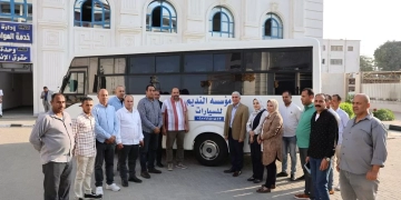 «أتوبيس الخير».. مبادرة أهلية تدعم النقل بالمنيا والمحافظ يشيد بالمشاركة المجتمعية 1 - جريدة المساء