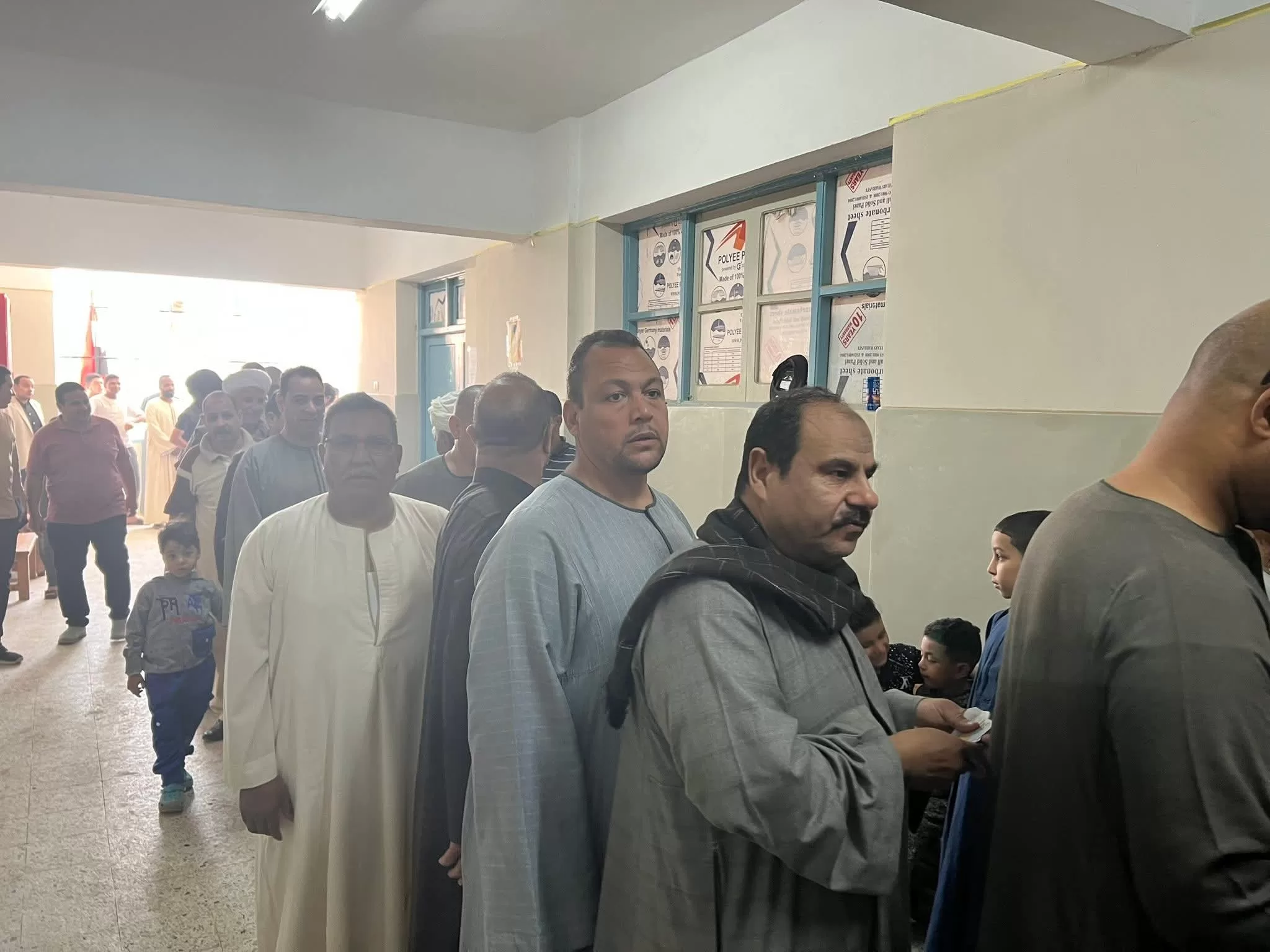 إقبال كبير من الناخبين في قنا على صناديق الاقتراع بانتخابات مجلس النواب 2025 44 - جريدة المساء إقبال كبير من الناخبين في قنا على صناديق الاقتراع بانتخابات مجلس النواب 2025 43 - جريدة المساء