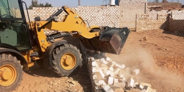 "أسوان": استكمال إزالة التعديات ضمن الموجه الـ27 بإجمالى 356 حالة تعد بمساحة 147 ألف متر مربع 10 - جريدة المساء "أسوان": استكمال إزالة التعديات ضمن الموجه الـ27 بإجمالى 356 حالة تعد بمساحة 147 ألف متر مربع 9 - جريدة المساء