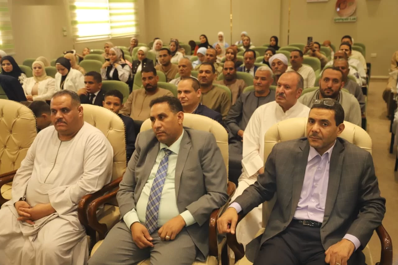 "تحليل اقتصادي لكفاءة ومحددات الاستثمار الزراعي في مصر"..رسالة ماجستير بكلية الزراعة جامعة قنا 27 - جريدة المساء