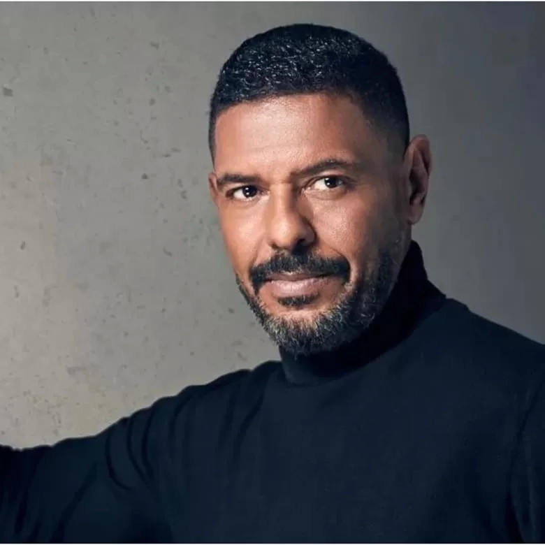 المايسترو هاني فرحات يقود الأوركسترا الملكي البريطاني في مهرجان "صدى الأهرامات" 19 - جريدة المساء