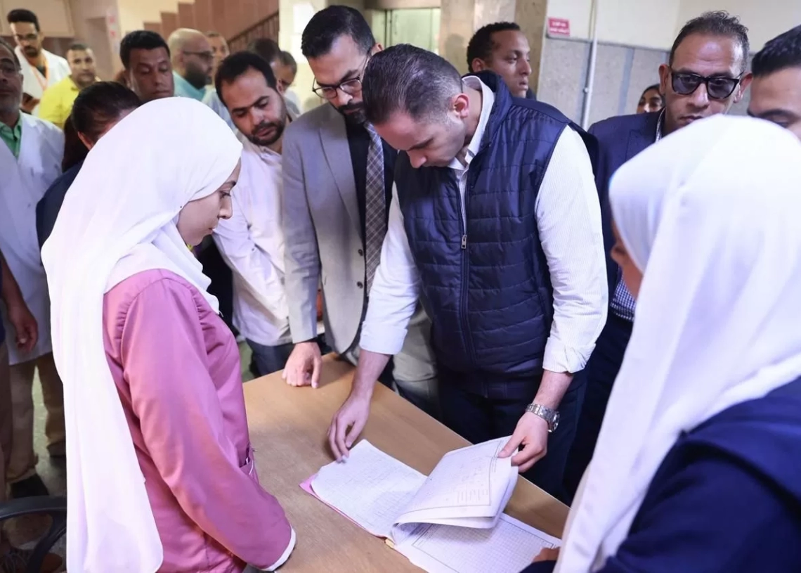 نائب وزير الصحة اطمأن ن على جودة الخدمات الطبية المقدمة للمواطنين بمستشفي الحمام بمطروح 20 - جريدة المساء نائب وزير الصحة اطمأن ن على جودة الخدمات الطبية المقدمة للمواطنين بمستشفي الحمام بمطروح 19 - جريدة المساء