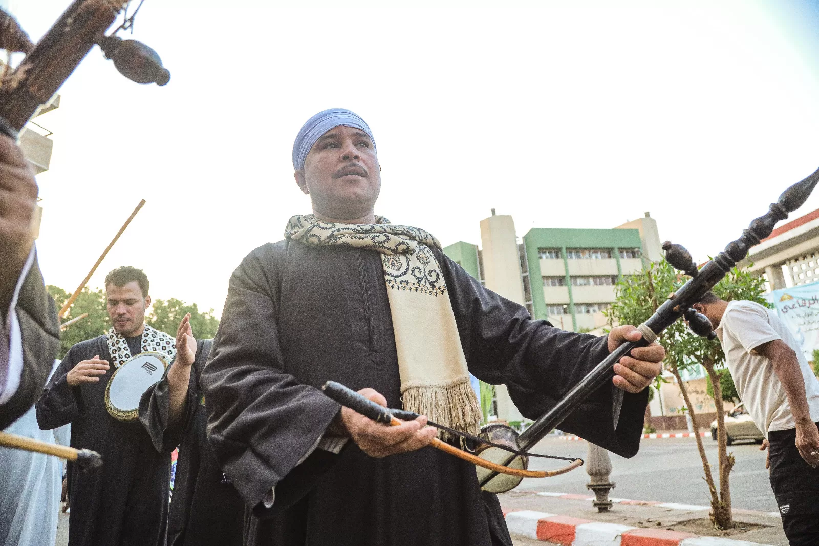 بألوان التراث وأصوات الفلكلور .. قنا تحتفي بانطلاق أول مهرجان للفنون والحرف التراثية 35 - جريدة المساء