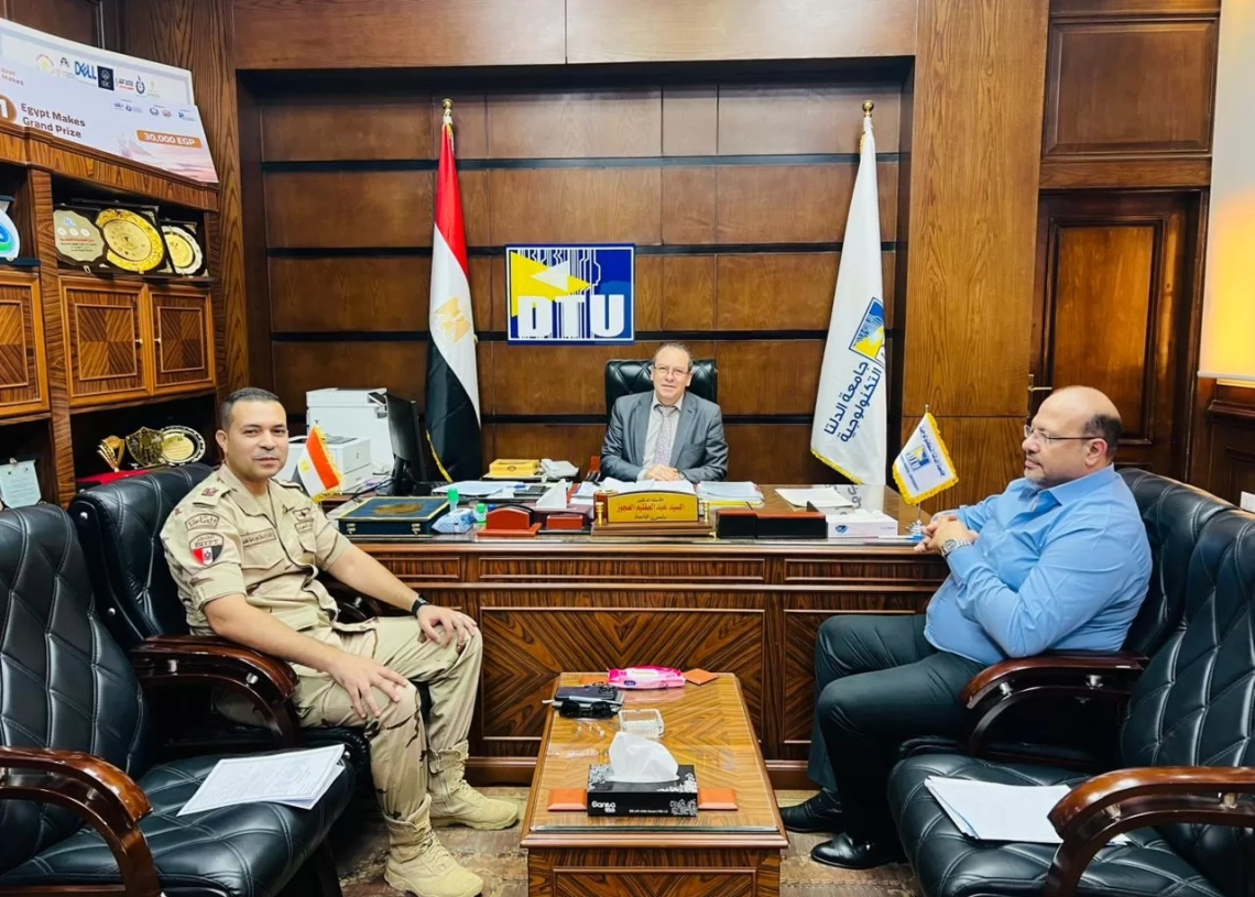 رئيس جامعة الدلتا يبحث تطوير منشآت جديدة بالجامعة 19 - جريدة المساء